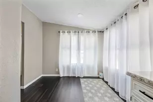 20220 Plaza Cir, Crosby, TX 77532 - Photo 12