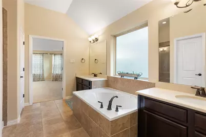 1411 Nacogdoches Valley Drive, League City, TX 77573 - Photo 14