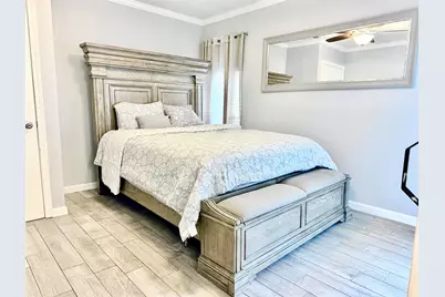 8821 Woodruff Street, Houston, TX 77012 - Photo 6