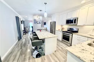 8821 Woodruff St, Houston, TX 77012 - Photo 4