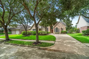 3427 Powell Way, Missouri City, TX 77459 - Photo 2