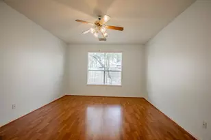 4823 Zachary Ln Ln, Sugar Land, TX 77479 - Photo 18