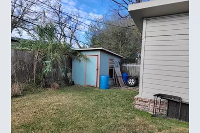 7326 Thurow Street, Houston, TX 77087 - Photo 12