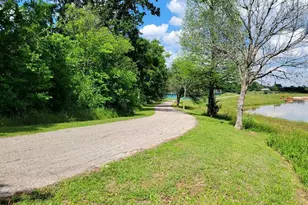 7326 Thurow St, Houston, TX 77087 - Photo 20