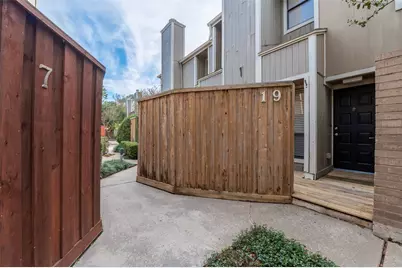 1920 Augusta Drive #19, Houston, TX 77057 - Photo 36