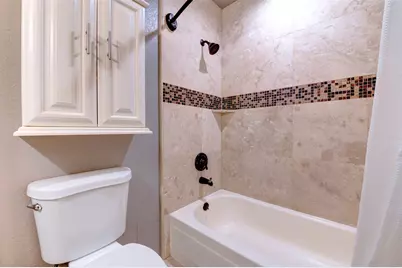 1920 Augusta Drive #19, Houston, TX 77057 - Photo 32