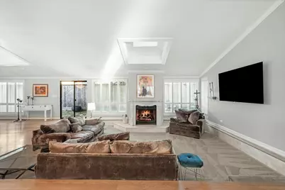 758 W 42nd Street, Houston, TX 77018 - Photo 12