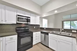 132 April Point Dr S, Conroe, TX 77356 - Photo 14