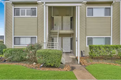 132 April Point Drive S, Conroe, TX 77356 - Photo 4