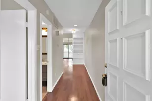 132 April Point Dr S, Conroe, TX 77356 - Photo 6