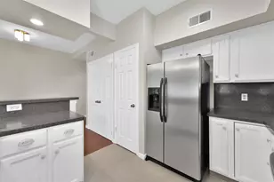 132 April Point Dr S, Conroe, TX 77356 - Photo 16