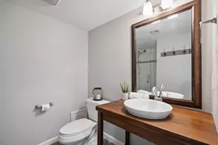 768 Worthshire St, Houston, TX 77008 - Photo 24