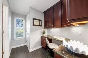 768 Worthshire St, Houston, TX 77008 - Photo 14