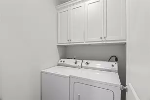 1208 E Henderson Rd, Angleton, TX 77515 - Photo 24