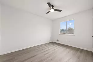 7523 La Pl Dr, Houston, TX 77083 - Photo 22