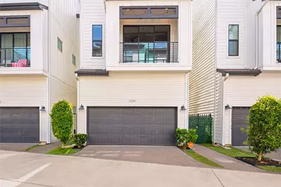 1034 W 15th 1/2 Street, Houston, TX 77008 - Photo 2
