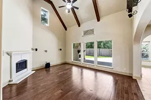 3 Shearling Ct, The Woodlands, TX 77389 - Photo 12