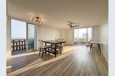 2016 Main Street #1502, Houston, TX 77002 - Photo 2