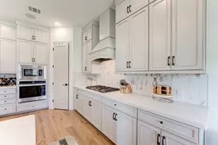 4411 Falcon Lake Dr, Manvel, TX 77578 - Photo 18