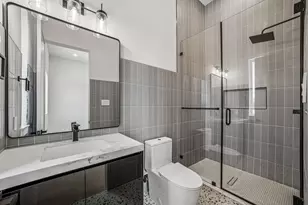 7218 Schiller St, Houston, TX 77055 - Photo 32
