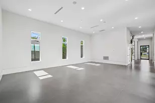 7218 Schiller St, Houston, TX 77055 - Photo 18
