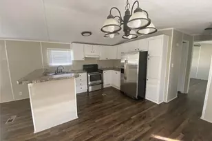 2021 N Battlebell Rd, Highlands, TX 77562 - Photo 6