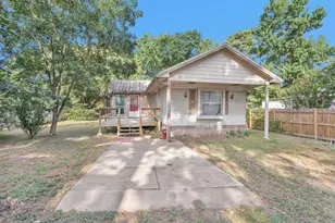 214 Rebecca Ln, Willis, TX 77378 - Photo 4