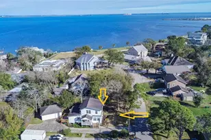 210 Fairfield St, Shoreacres, TX 77571 - Photo 22