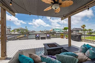 1507 Tiki Dr, Tiki Island, TX 77554 - Photo 32