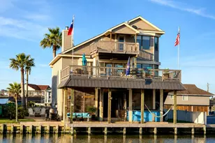 1507 Tiki Dr, Tiki Island, TX 77554 - Photo 6