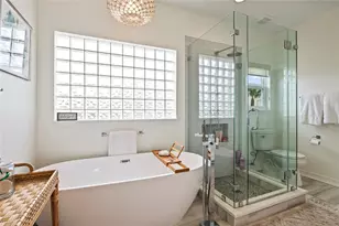 1507 Tiki Dr, Tiki Island, TX 77554 - Photo 22