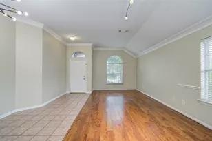 18223 Heathridge Ln, Cypress, TX 77433 - Photo 10