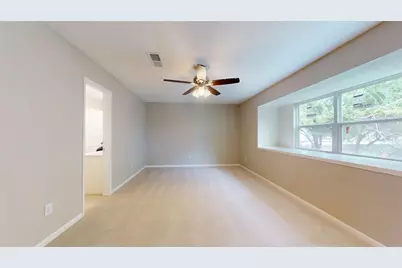 14736 Perthshire Road #E, Houston, TX 77079 - Photo 26