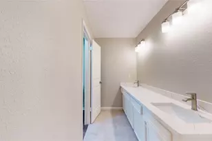 14736 Perthshire Rd, Houston, TX 77079 - Photo 28