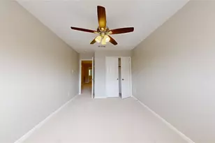 14736 Perthshire Rd, Houston, TX 77079 - Photo 34