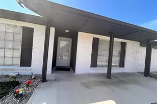 10502 Long River Dr, Sugar Land, TX 77498 - Photo 2