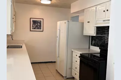 10502 Long River Drive, Sugar Land, TX 77498 - Photo 12