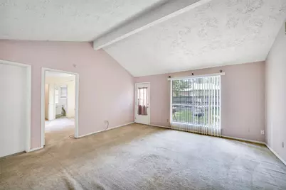 4005 Hunnington Drive, Conroe, TX 77303 - Photo 6