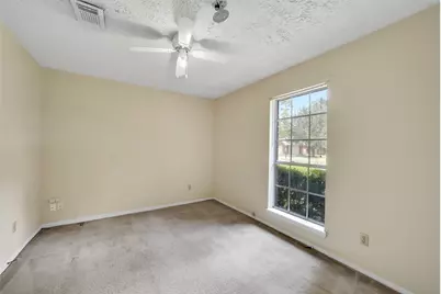 4005 Hunnington Drive, Conroe, TX 77303 - Photo 10