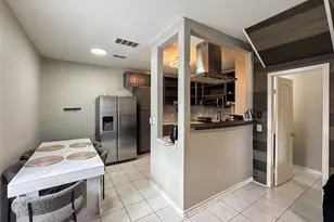 2021 Spenwick Dr, Houston, TX 77055 - Photo 6