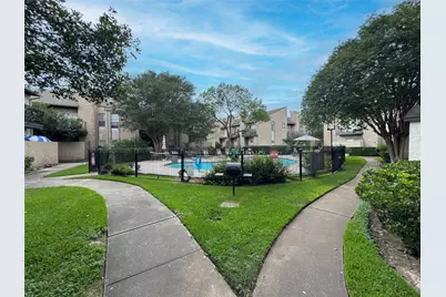 2021 Spenwick Drive #413, Houston, TX 77055 - Photo 30
