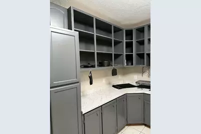 2021 Spenwick Drive #413, Houston, TX 77055 - Photo 12