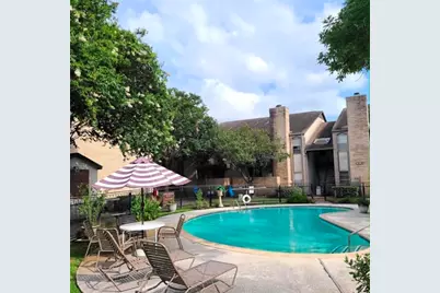 2021 Spenwick Drive #413, Houston, TX 77055 - Photo 2