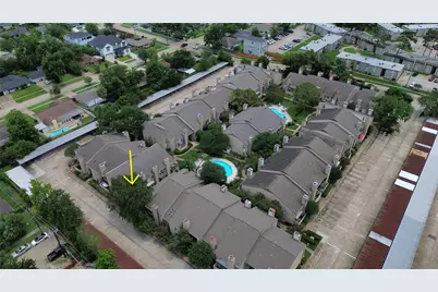 2021 Spenwick Drive #413, Houston, TX 77055 - Photo 34