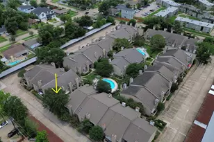 2021 Spenwick Dr, Houston, TX 77055 - Photo 34