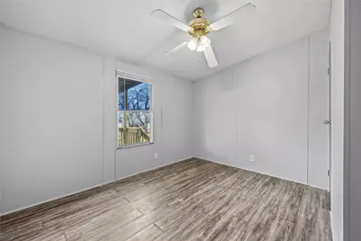 139 Henry, Livingston, TX 77351 - Photo 6