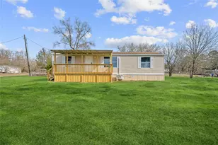 139 Henry, Livingston, TX 77351 - Photo 2