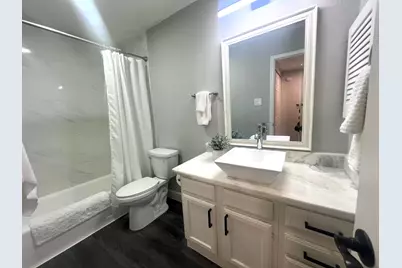 2507 Montrose Boulevard #11, Houston, TX 77006 - Photo 12