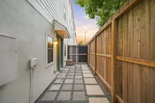 9609 Pemberton Cres Dr, Houston, TX 77025 - Photo 20