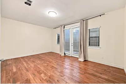 9609 Pemberton Crescent Drive, Houston, TX 77025 - Photo 18